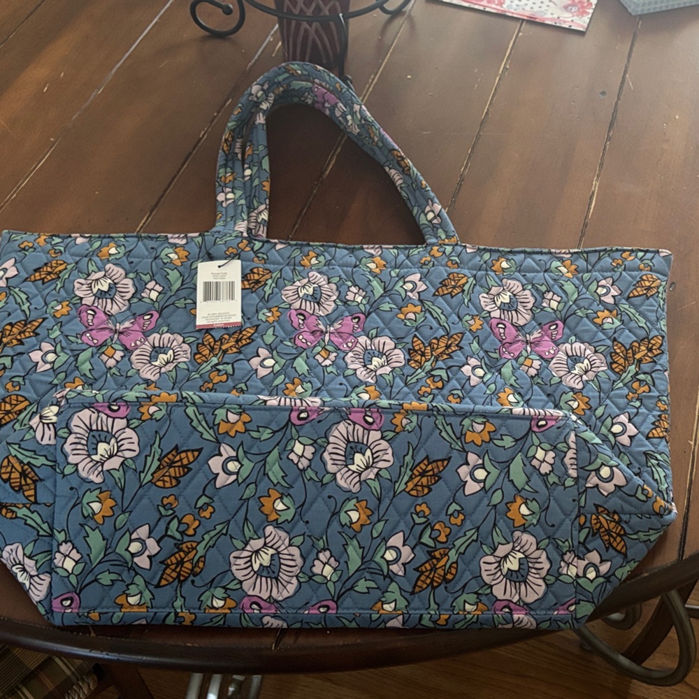 Vera Bradley X Large Wild Prairie Print Tote